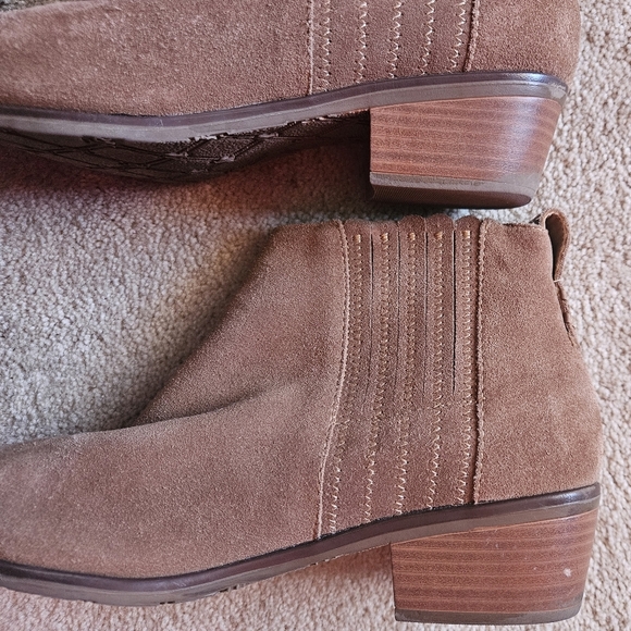 Jack Rogers ankle booties, women's 8M, brown - Picture 13 of 16